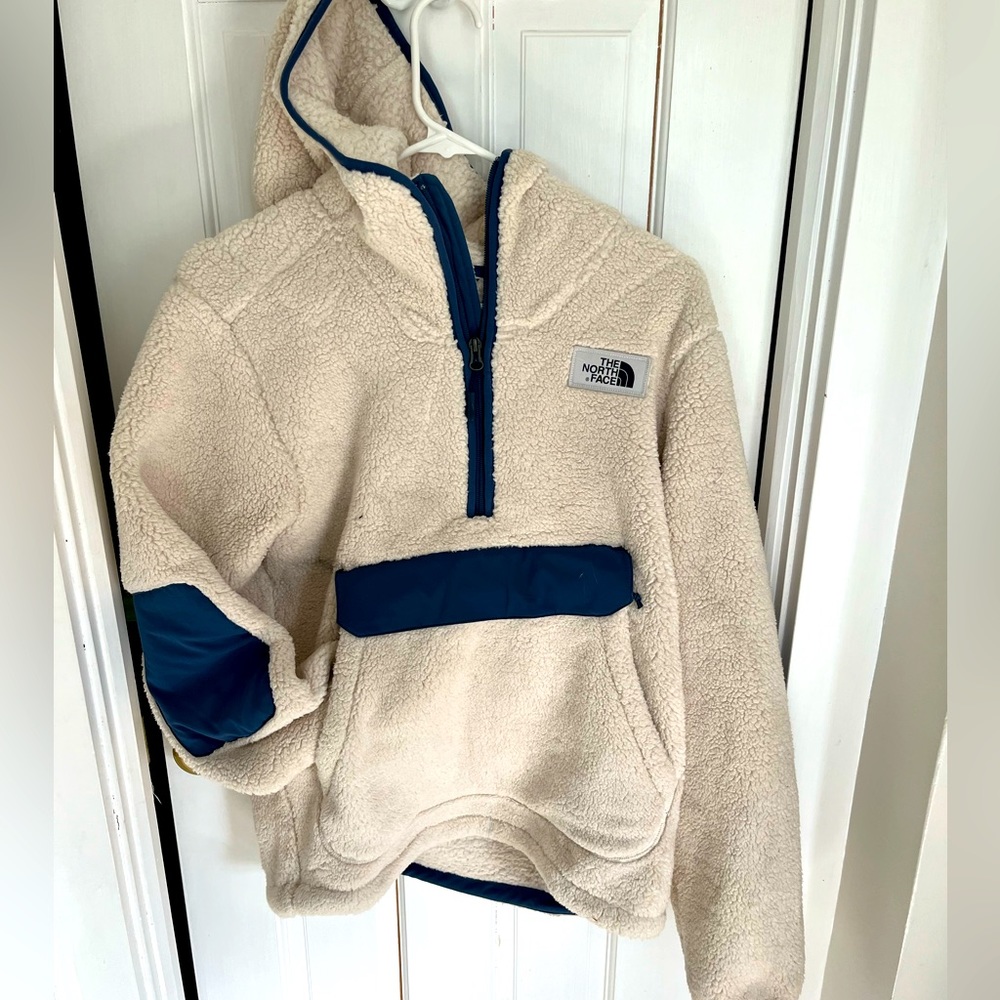 Northface 1/4 Zip